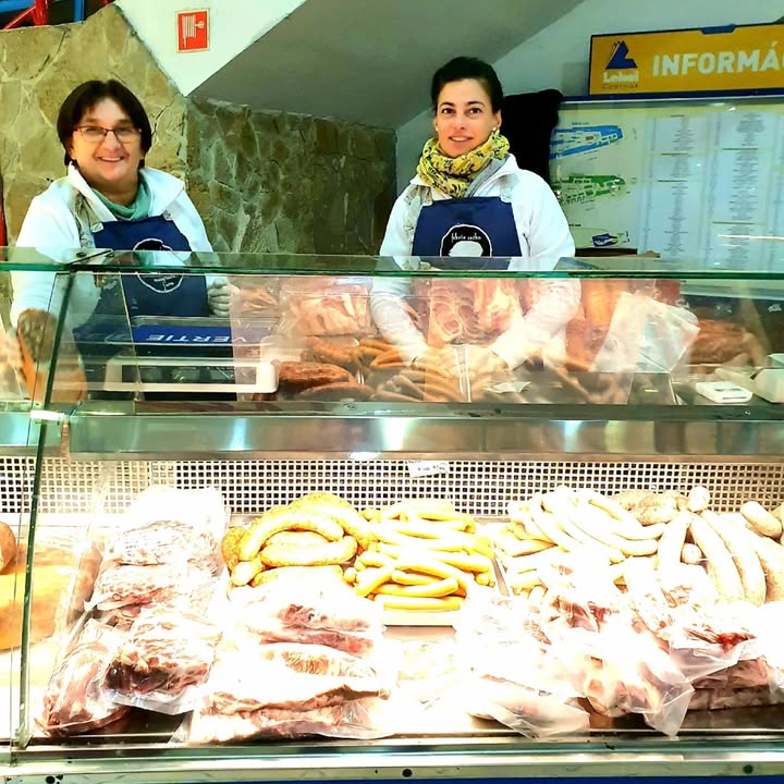 Szeptember 16-tól Minden pénteken újra Budapesten a Lehel piacon várlak Titeket hagyományo…