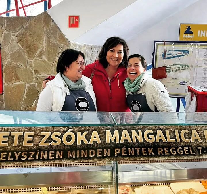 Ilyen jó hangulatban várunk Titeket a Lehel piacon péntekenként 7-16ig a Váci út-Bulcsú ut…