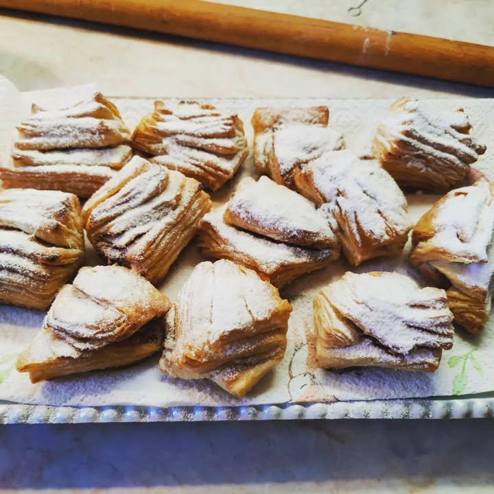 Ilyen egy igazi házi hájas tészta mangalica hájból.