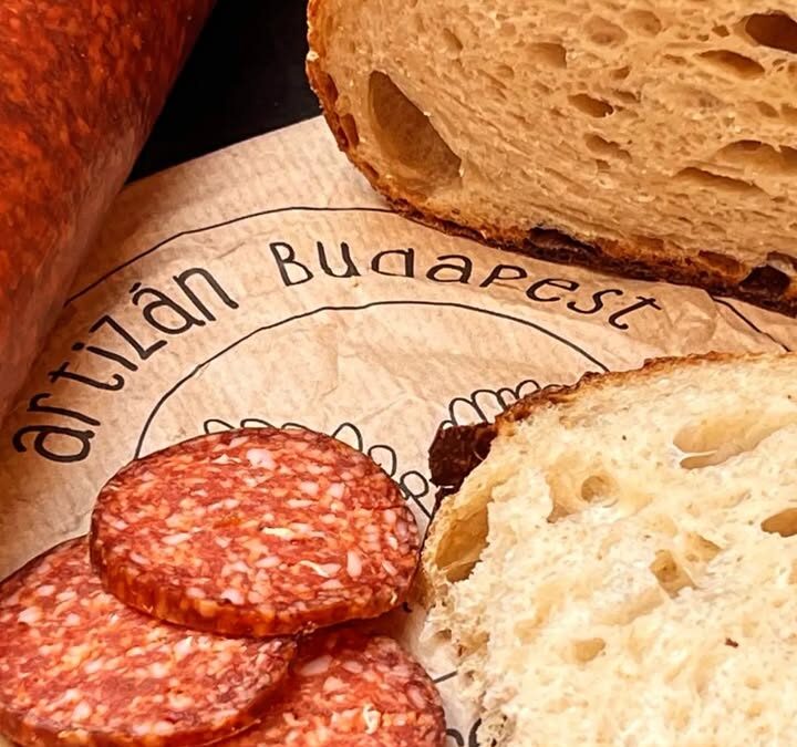 Prémium Mangalica szalámi ❗🥰🐷 Csemege, csípős és borsos verzióban.