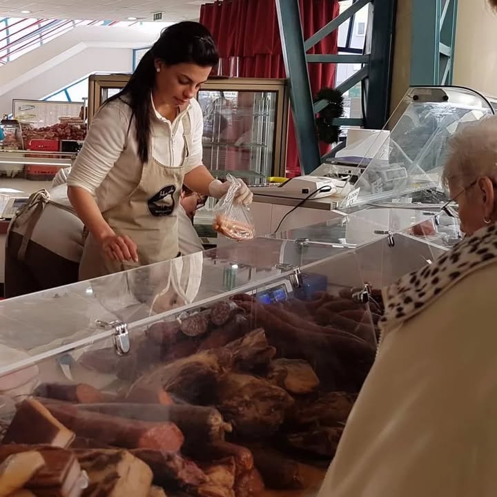 Ha péntek akkor Budapest, Lehel csarnok.