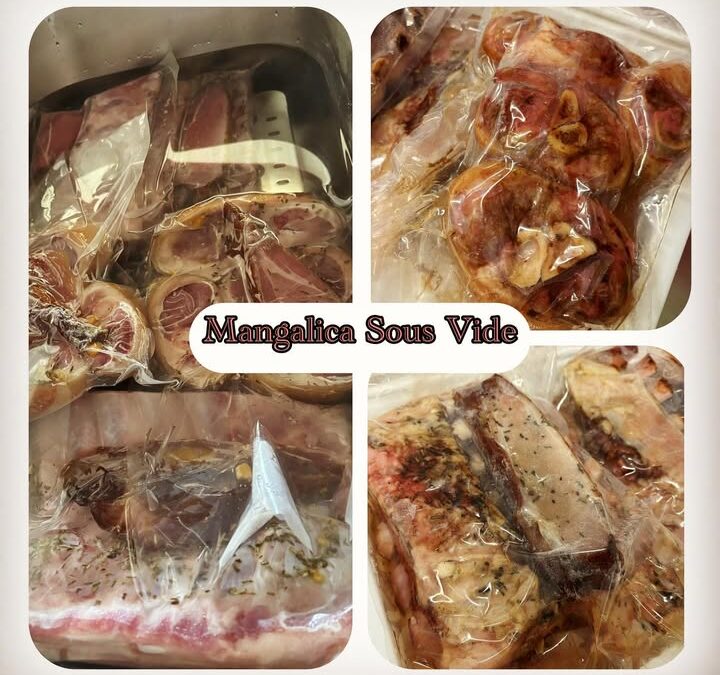 A Mangalica tökéletessége sous-vide technológiával: csülök és oldalas, amik a lassú főzésn…