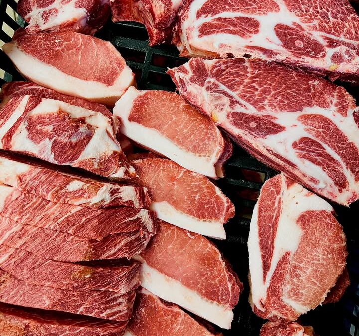 💝A farmról egyenesen a piacra – frissen, hűtve, gondosan❗️🌞🐷 Minden héten azon dolgozunk,…